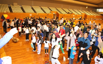 福(お菓子)撒き